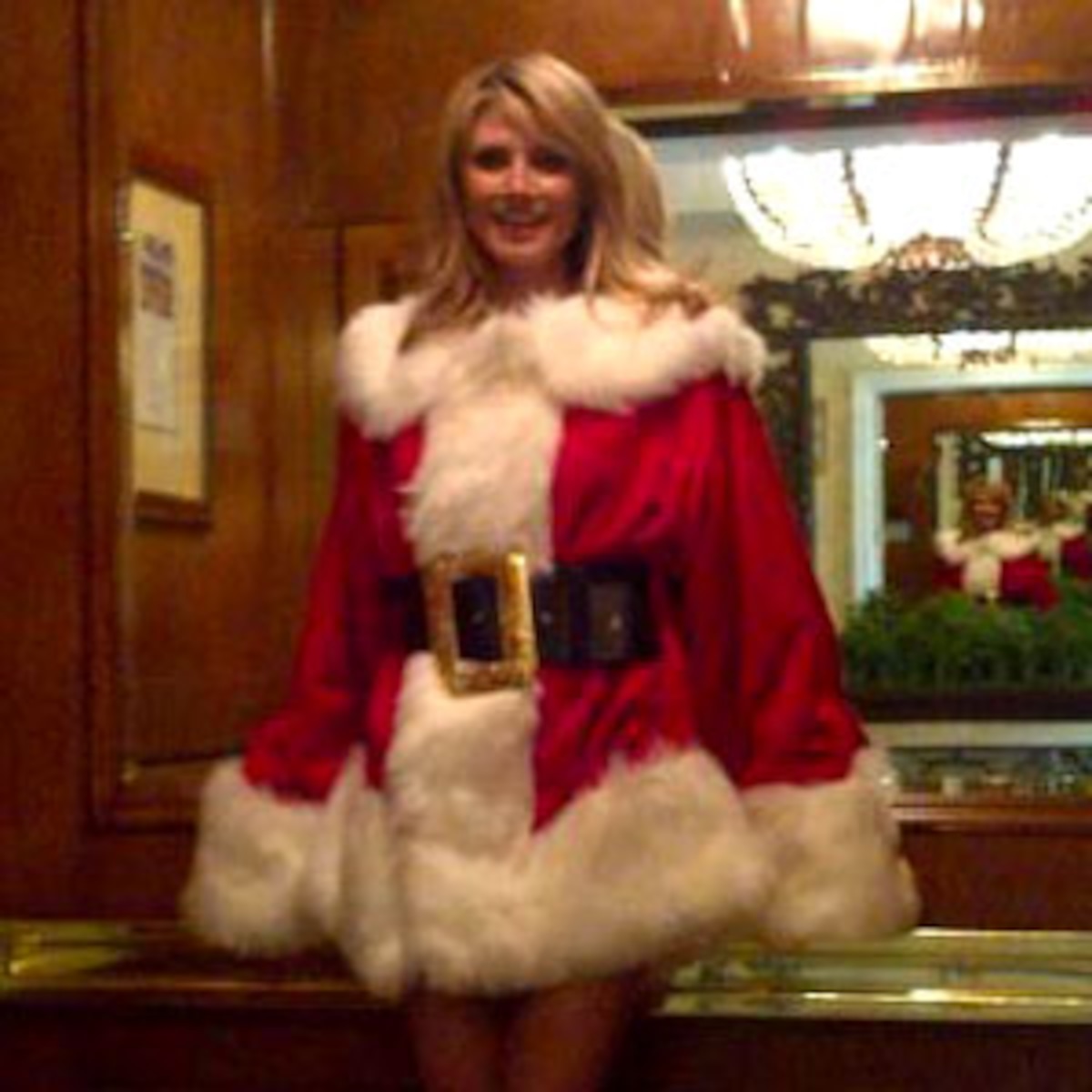 Ho Ho Ho It S Heidi Klum In A Sexy Santa Suit E Online Ho Ho Ho It S Heidi Klum In A Sexy Santa Suit E Online