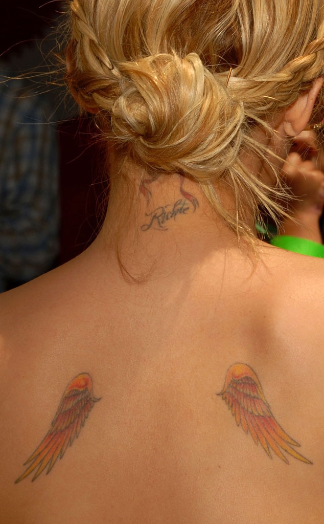 Drake S Dad Tattooed The Rapper S Face On His Arm E Online Ca Drake S Dad Tattooed The Rapper S Face On His Arm E Online Ca