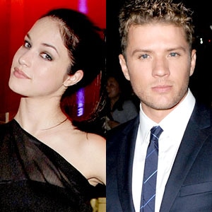 Alexis Knapp, Ryan Phillippe