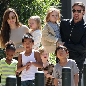 Angelina Jolie, Pax Jolie-Pitt, Maddox Jolie-Pitt, Brad Pitt, Vivienne Jolie-Pitt, Shiloh Jolie-Pitt, Zahara Jolie-Pitt, Knox Jolie-Pitt