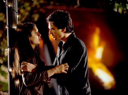 The Vampire Diaries, Nina Dobrev, Ian Somerhalder