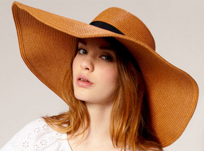 ASOS Oversized '70s Floppy Straw Hat