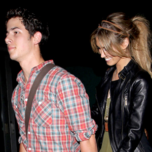 Meet Nick Jonas' Mucho Older New Ladylove Everything You Need to Know About Delta Goodrem E