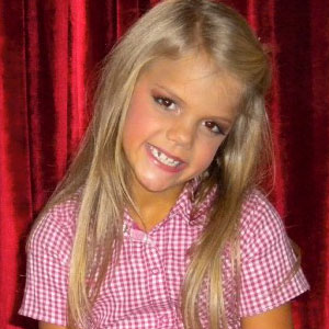 Toddlers Tiaras Recap Chloe Gets Waxed Saryniti Prays And Halle Sprays Tan E Online Ca