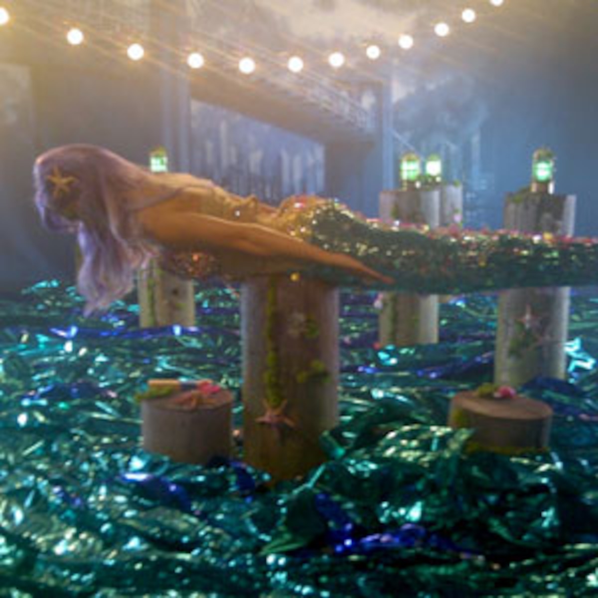 Bizarre Feud Alert Did Katy Perry Steal Lady Gaga S Mermaid Idea E Online Bizarre Feud Alert Did Katy Perry Steal Lady Gaga S Mermaid Idea E Online