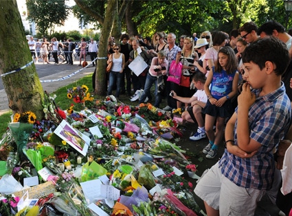 Amy Winehouse, Fans, Memorial