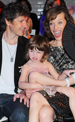 Milla Jovovich, Paul W. S. Anderson & Ever Gabo from Familias Famosas