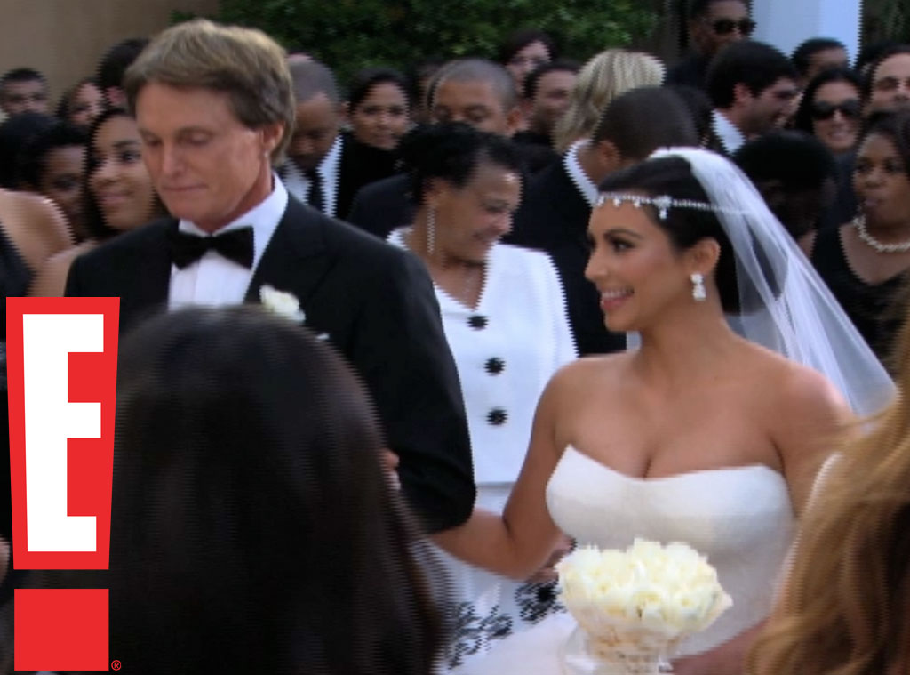 Inside Kim Kardashians Wedding The Dress The Vows And All The Romantic Details E Online Au 