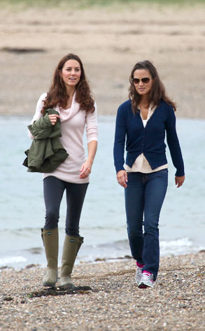Kate Middleton and Pippa Hit the Beach - E!