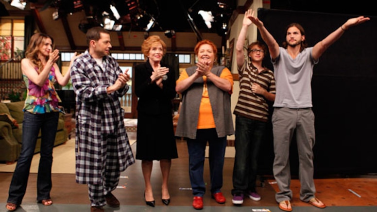 Two and a Half Men, Marin Hinkle, Jon Cryer, Holland Taylor, Conchata Ferrell, Angus T. Jones, Ashton Kutcher