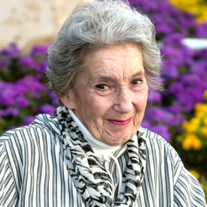 Frances Bay, Adam Sandler's Happy Gilmore Grandma, Dies at 92 - E! Online