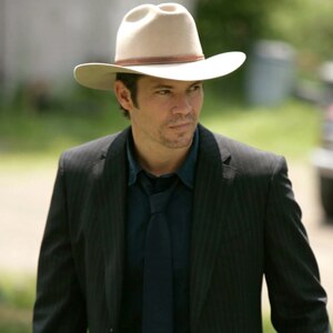 justified hat style