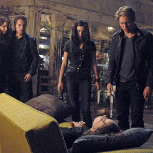 The Secret Circle Sneak Peek: What's Demon Melissa Up To?!, image size:1200x1200