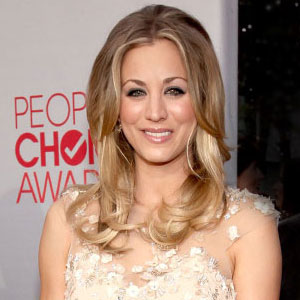 Kaley Cuoco Plays William Shatner's Secret Daughter in Priceline Commercial,  People's Choice Awards Winners and Other Must-Read News