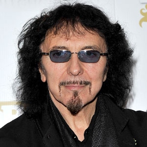 Ailing Black Sabbath Guitarist Tony Iommi Thanks Fans for Support
