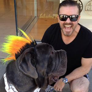 Ricky Gervais Took a Big Pre-Golden Globes Bow (Wow!) - E! Online