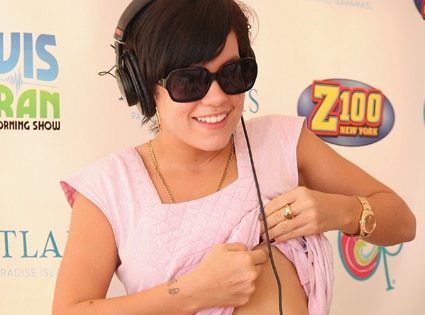 Lily Allen's Third Nipple from Celeb Imperfections: Stars' Bizarre Body