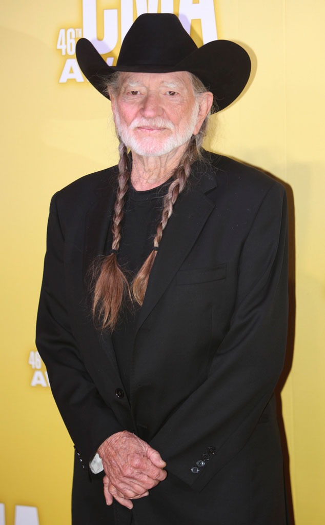 Willie Nelson S Band Members Injured In Tour Bus Crash E News