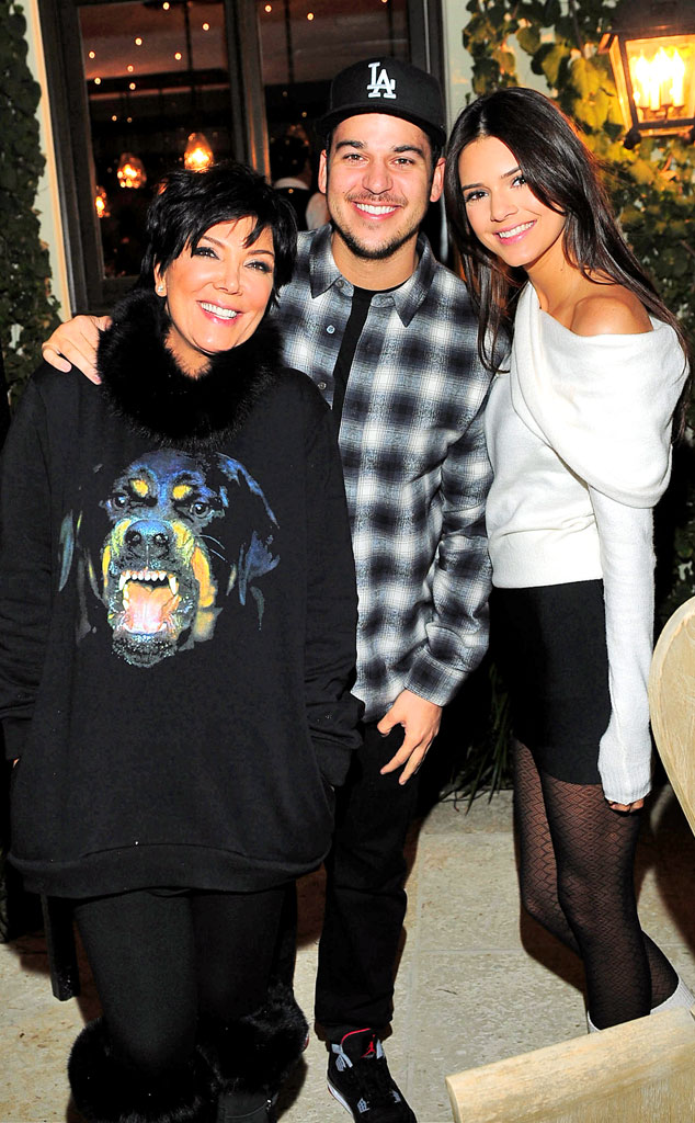 Momager And Bro Love From Kendall Jenners 17th Birthday Party E News