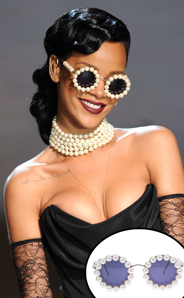 Full Set Mint Rare Vintage CHANEL Black White Round Camelia Sunglasses  Rihanna