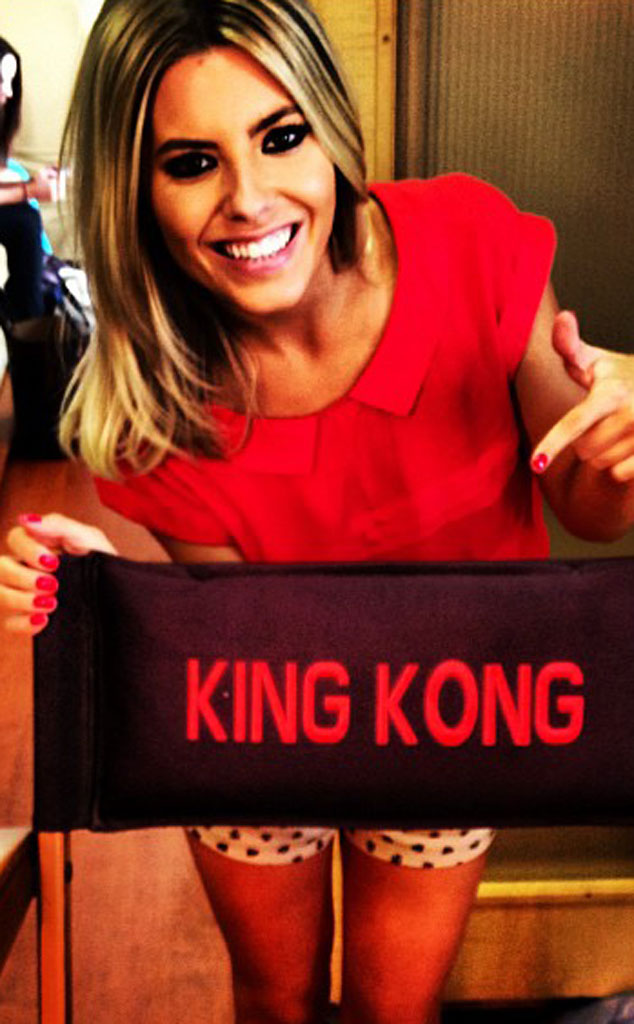 The Saturdays, Twit Pics