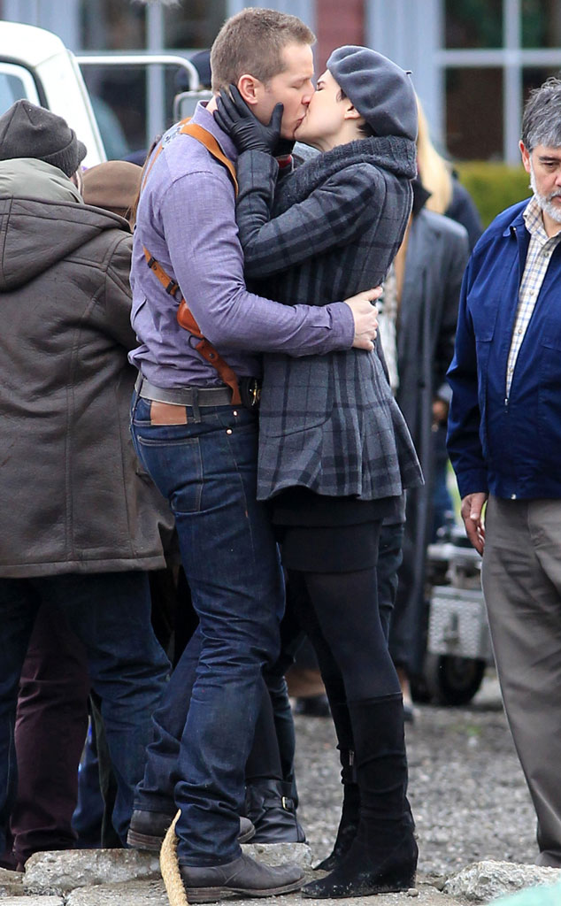 Josh Dallas & Ginnifer Goodwin from La photo du moment | E! News