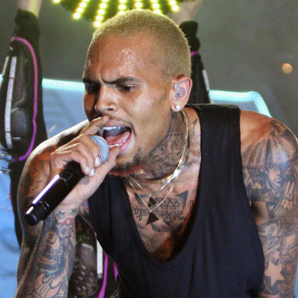 Live From E! Should We Feel Bad for Chris Brown?! E! Online