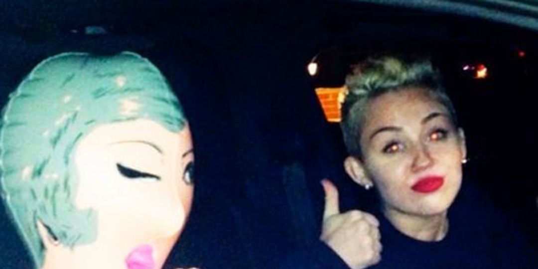 Miley Cyrus Takes Blowup Sex Doll for a Ride Miley Cyrus Takes Blowup Sex Doll for a Ride