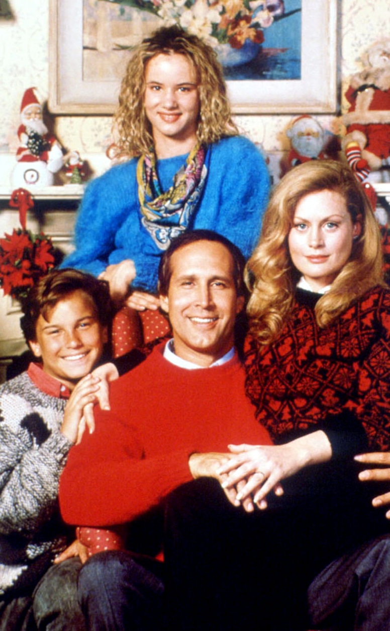 National lampoon's christmas vacation 2: cousin eddie's island Photos from The 10 Best Christmas Movies - E! Online