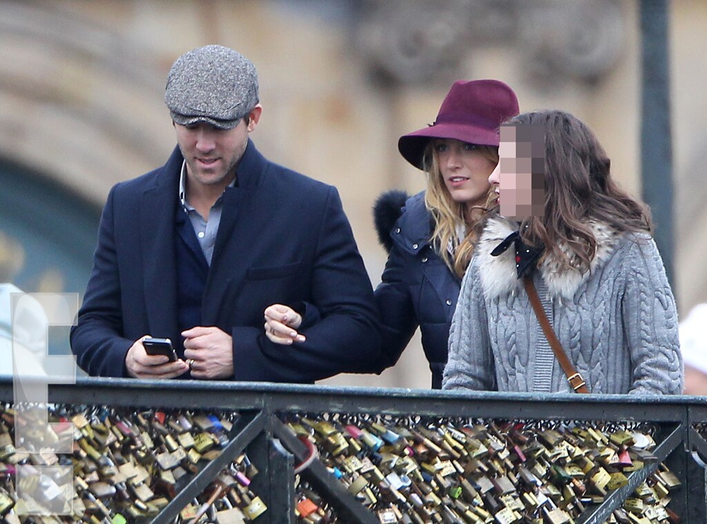 Photo 239332 From Blake Lively And Ryan Reynolds Paris Pda E News 