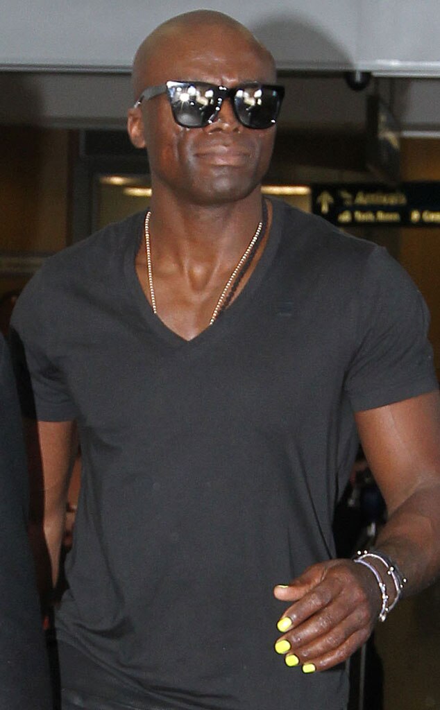 Seal arrives in Australia wearing bright yellow nail polish but no wedding  ring since separating from Heidi Klum - Mirror Online