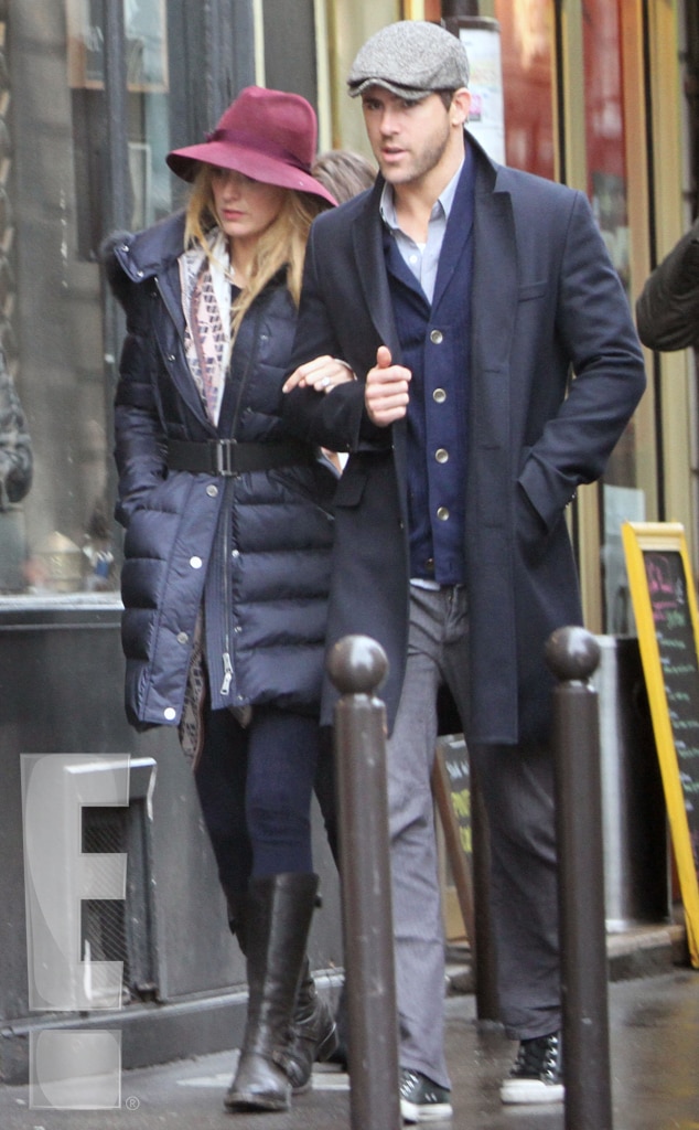 Photo 239325 From Blake Lively And Ryan Reynolds Paris Pda E News 