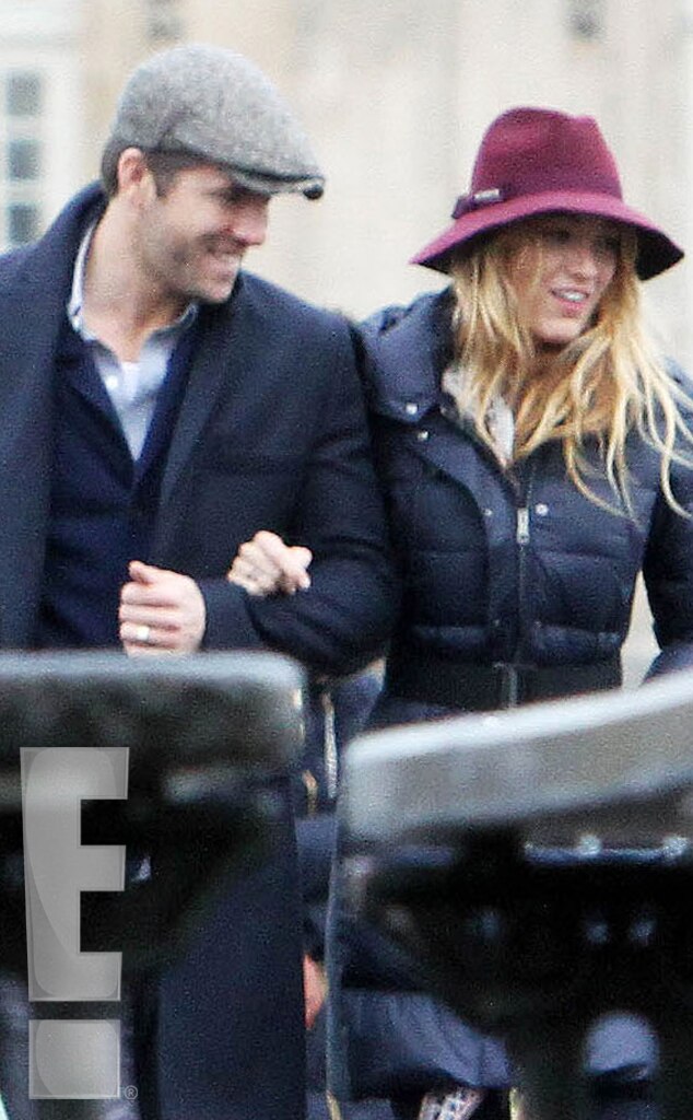 Photo 239328 From Blake Lively And Ryan Reynolds Paris Pda E News 