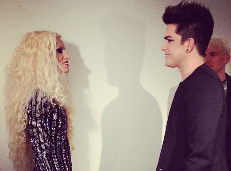 Adam Lambert, Twitter