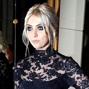 Taylor Momsen Bares All in New Video