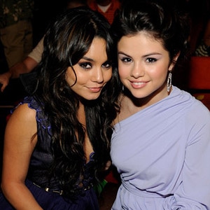Vanessa Hudgens, Selena Gomez