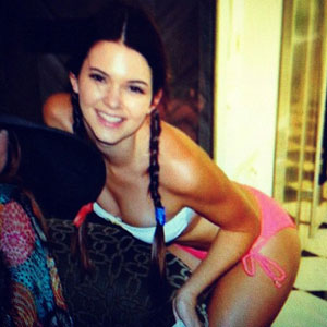 Spring Fever Kendall Jenner Posts Bikini Pic