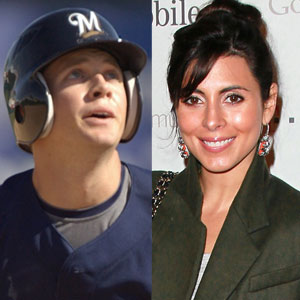 Jamie-Lynn Sigler and son Beau Dykstra attend a NY Mets baseball game