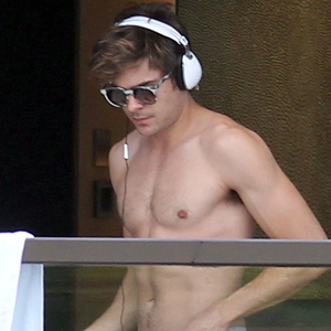 Watch Zac Efron Demonstrate How to Unhook a Bra