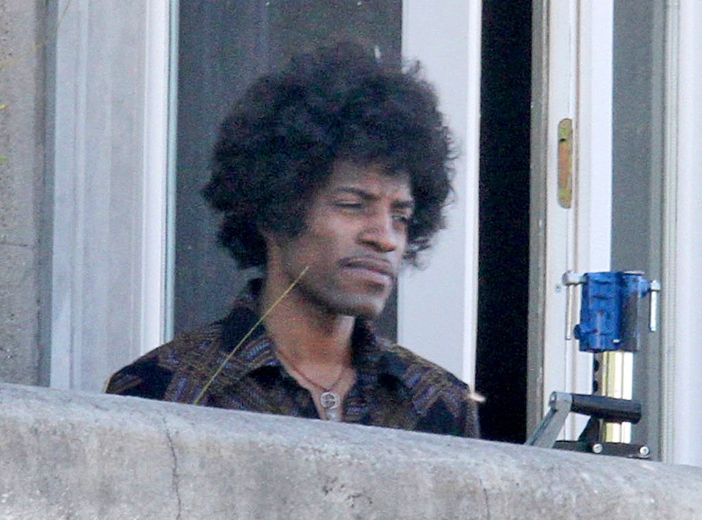 First Look: André 3000 Experiences Jimi Hendrix - E! Online