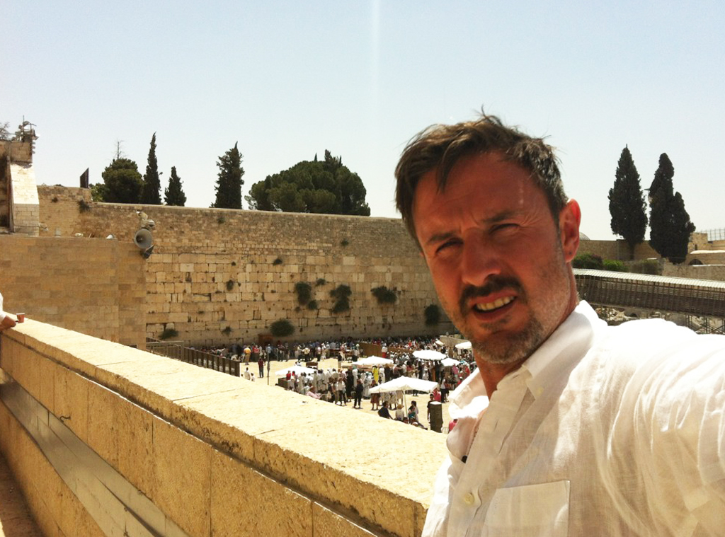 David Arquette Celebrates His Bar Mitzvah In Israel Finally I M A Man E Online