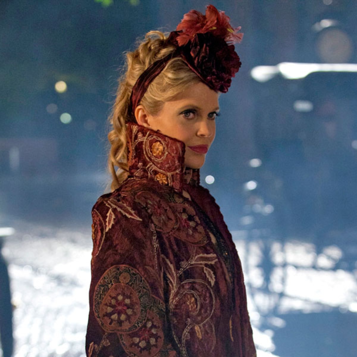 True Blood Scoop: Fairies Are Back in Bon Temps True Blood Scoop: Fairies Are Back in Bon Temps