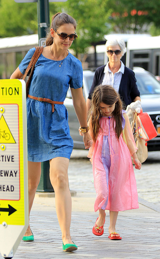 Family Outing from Katie Holmes Post-Split | E! News