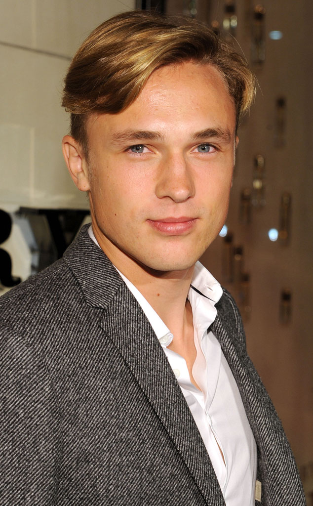 Chronicles of Narnia Actor William Moseley Struck by ...