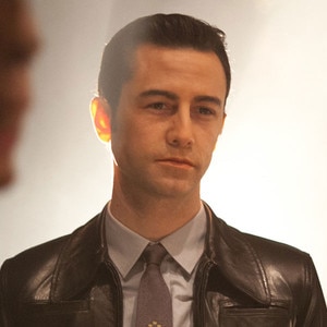 Five Reasons Looper Is This Year's Smartest Sci-Fi Movie | E! News