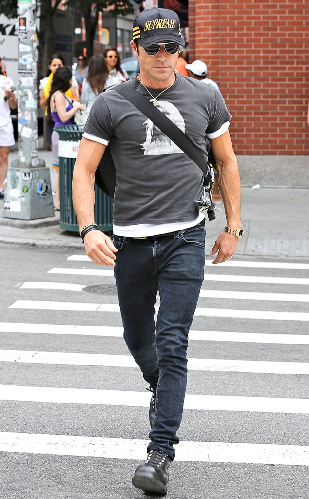 Justin Theroux from The Big Picture: Today's Hot Photos | E! News