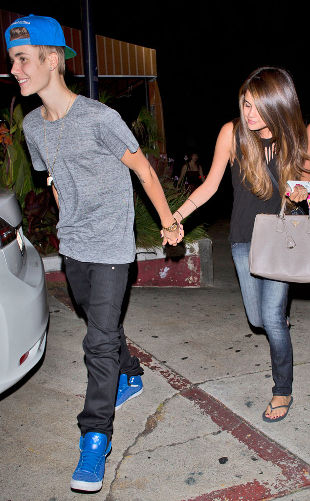 Justin Bieber & Selena Gomez Still Together, Enjoy Date Night Out in  Hollywood - E! Online
