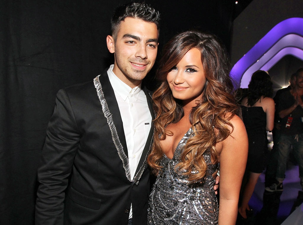 Joe Jonas, Demi Lovato