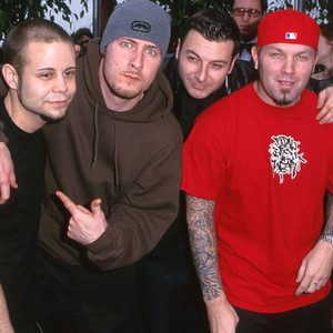 Limp Bizkit Inadvertently Reminds Us They Were Still Together by ...