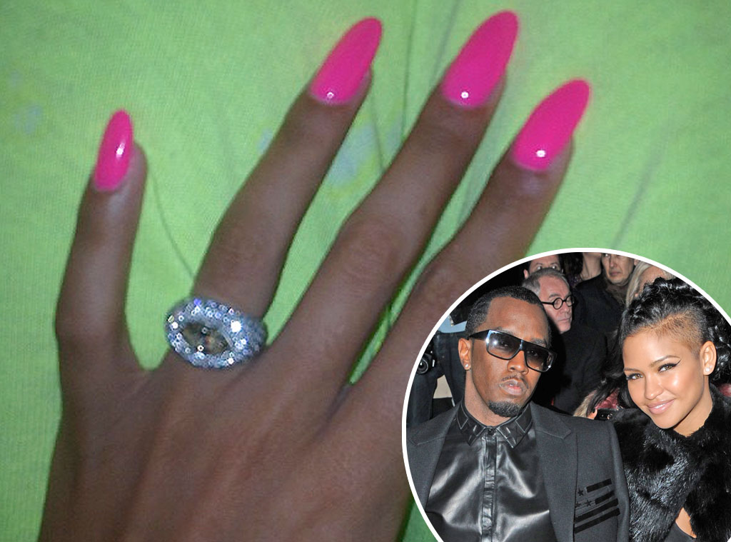 Diddy Engaged Cassie Shows Off Diamond Ring But E Online 5574